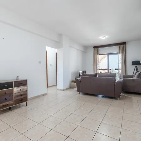 Apartment The Coastal Cozy Larnaca